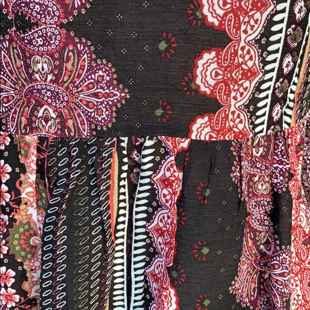 ❌DONATED❌Burgundy Black Stripe Pattern V-neck Boho Lace Sleeve Dress - Picture 10 of 11